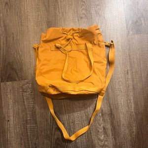 Uniqlo Bucket Bag